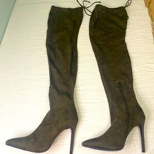 Oliya Green Stiletto 4 Inch Knee High Pointy Toe Boots Size 10 Tie Slouchy